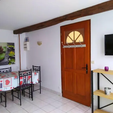 Studio Cosy A / 28 M² / Parking & Internet Inclus شقة أولت