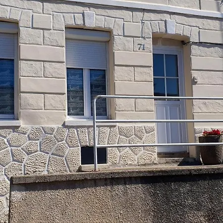 Studio Cosy A / 28 M² / Parking & Internet Inclus شقة